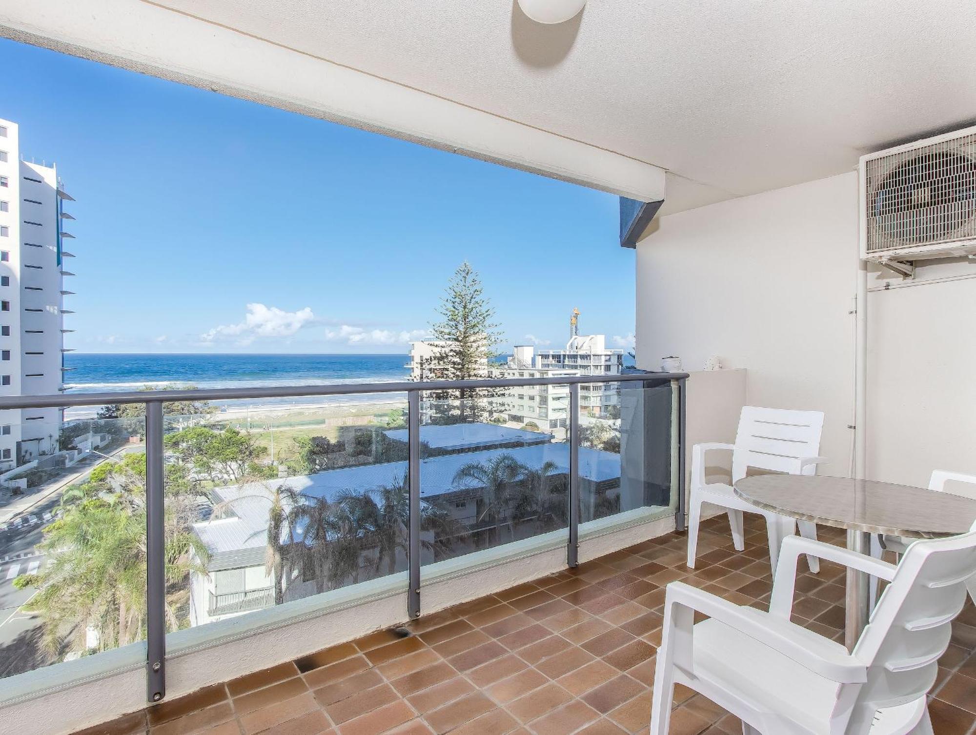 Baronnet Apartments Gold Coast Ngoại thất bức ảnh