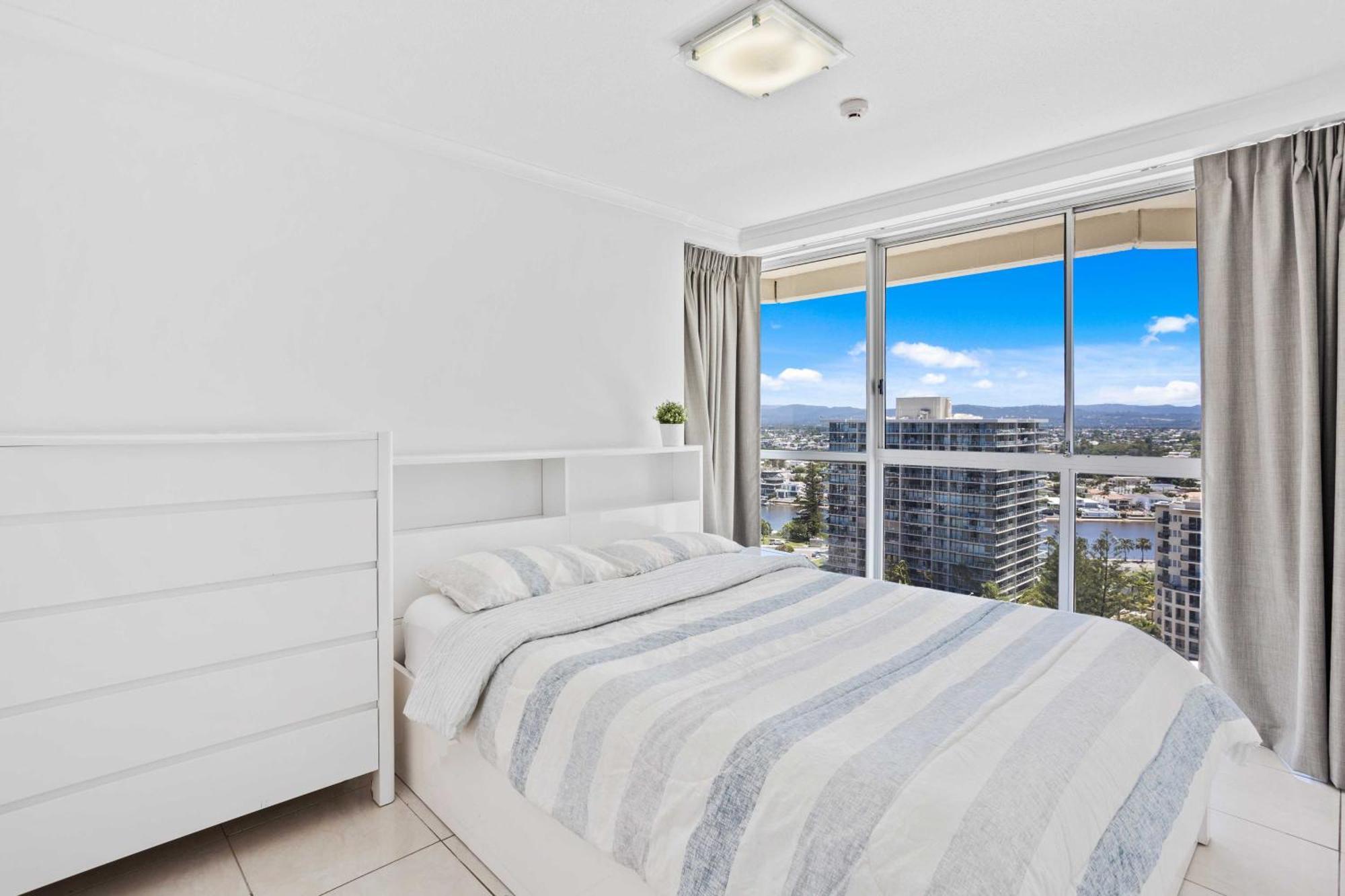 Baronnet Apartments Gold Coast Ngoại thất bức ảnh